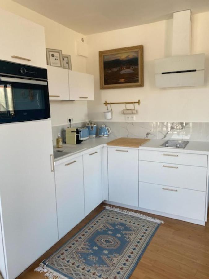 Chez Sylvie Apartment Перос-Гирек Екстериор снимка